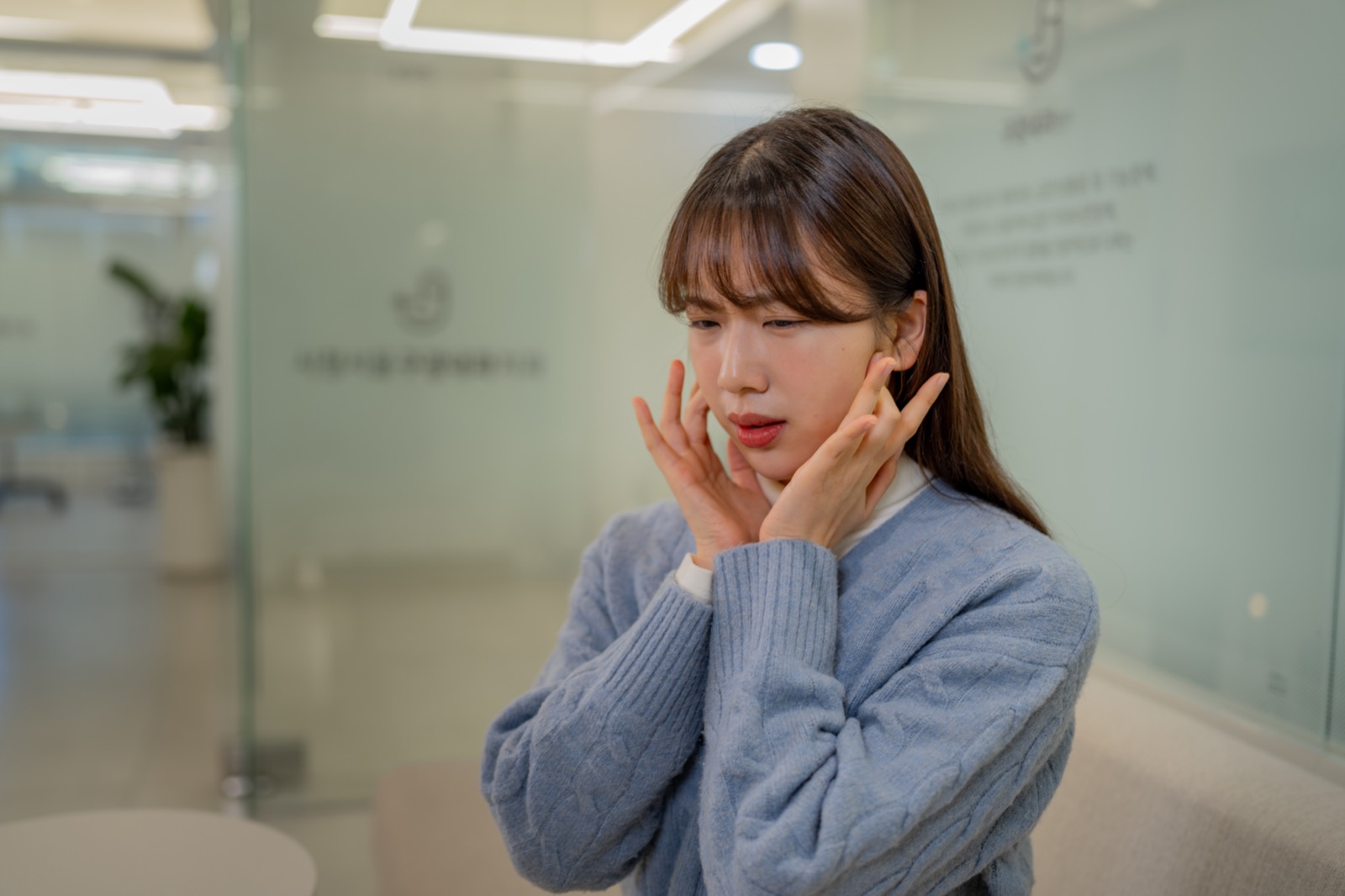 청소년 턱관절 증상과 진료 안내